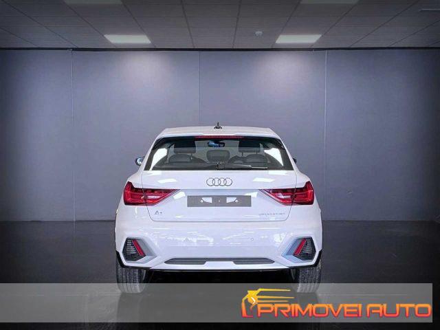 AUDI A1 citycarver 30 TFSI