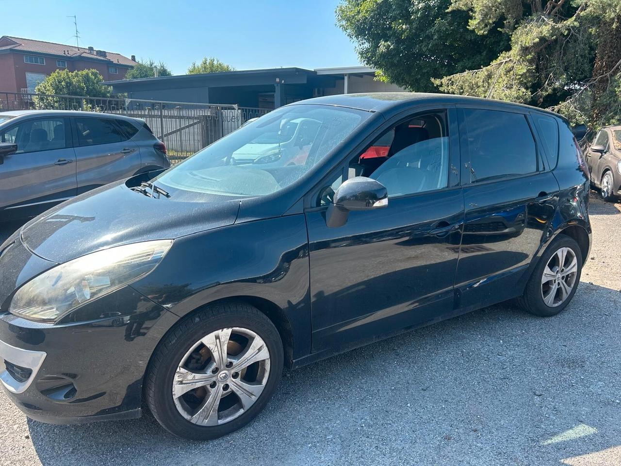 Renault Scenic Scénic 1.5 dCi 110CV tagliandata