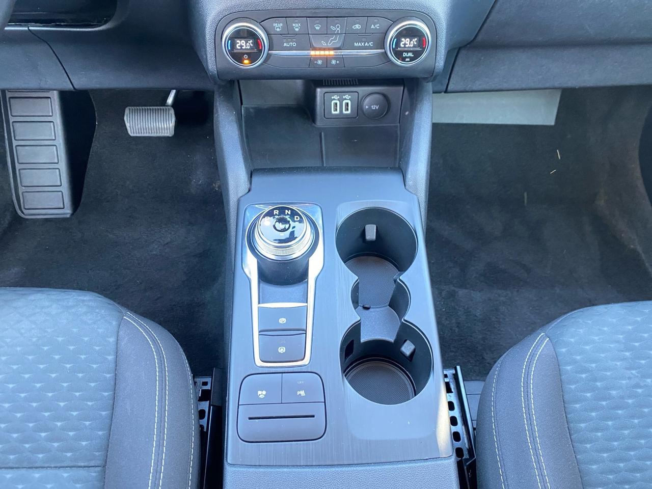 FORD Kuga III 2020 - Kuga 2.5 phev Connect 2wd 225cv e-shifter