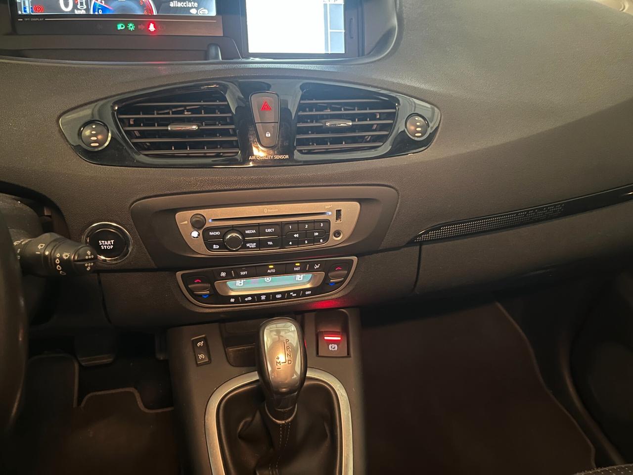 Renault Scenic Scénic XMod 1.5 dCi 110CV EDC Live