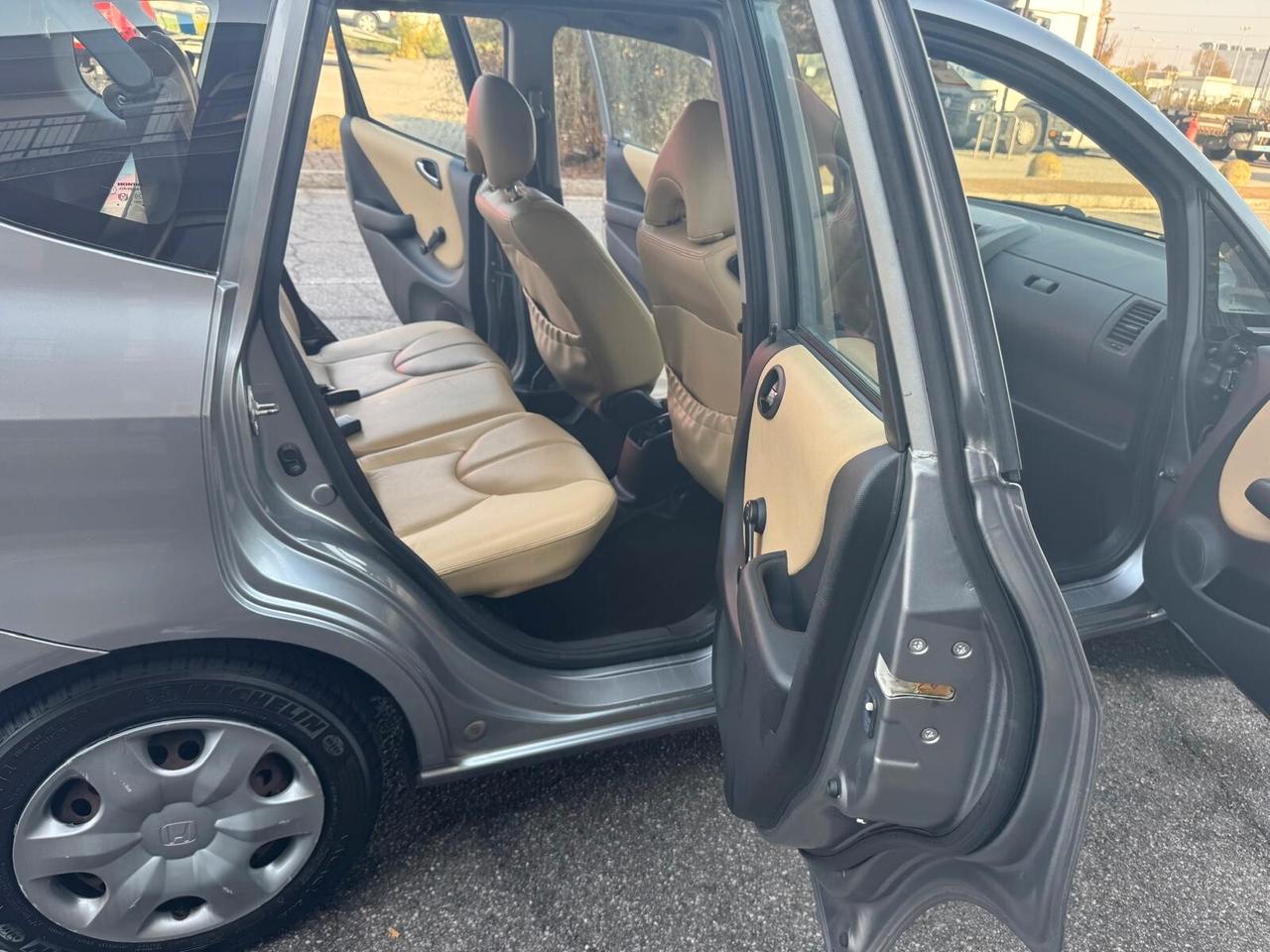 Honda Jazz 1.4 i-DSi 5p. LS Appeal