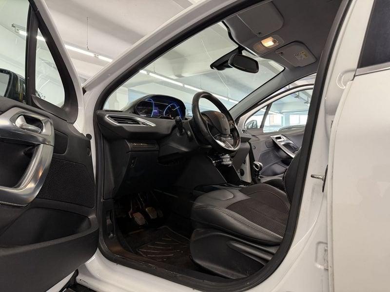 Peugeot 2008 BlueHDi 120 S&S Allure