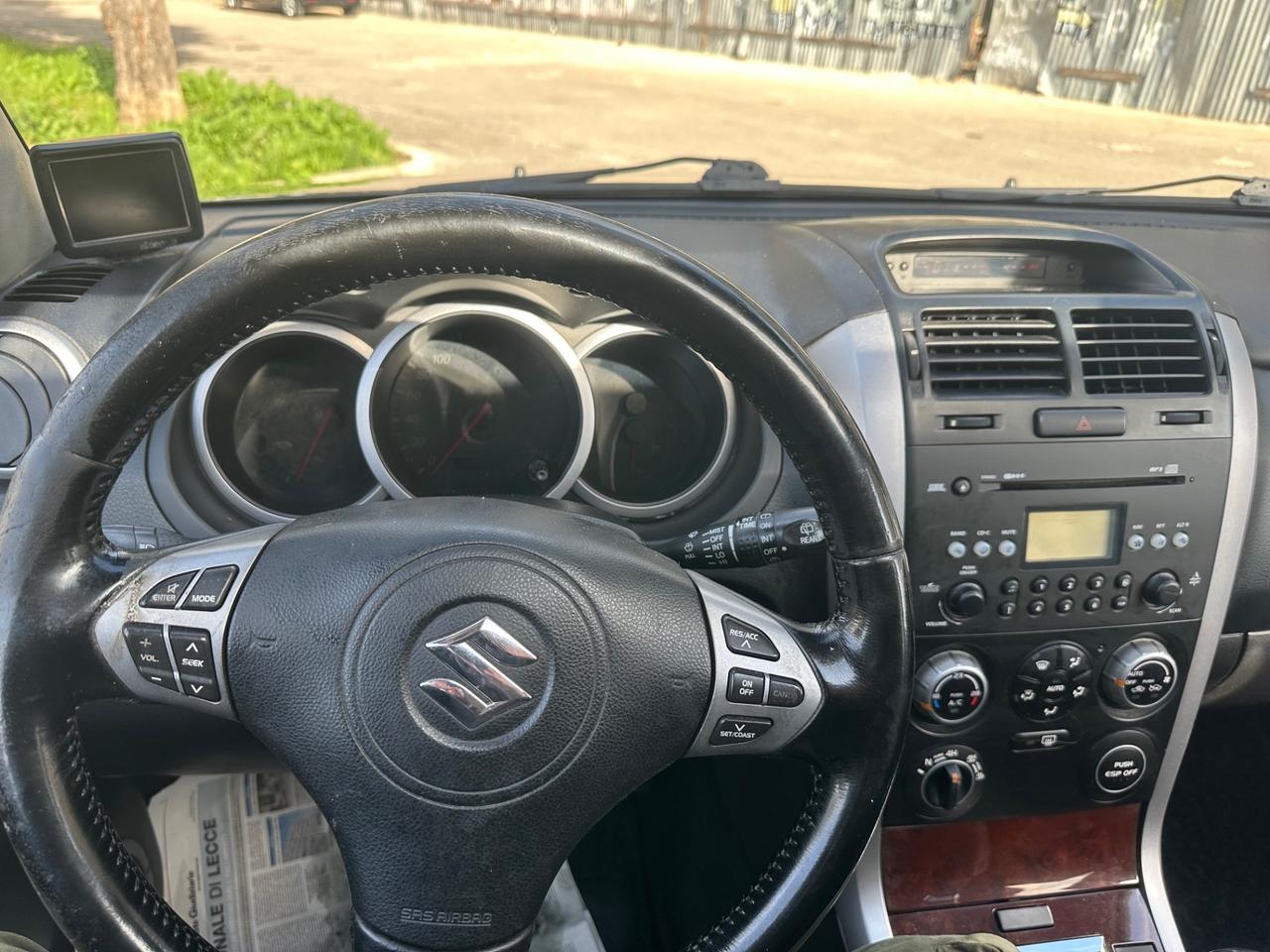 Suzuki Grand Vitara 1.9 DDis 5 porte (CON GANCIO TRAINO ORIGINALE)