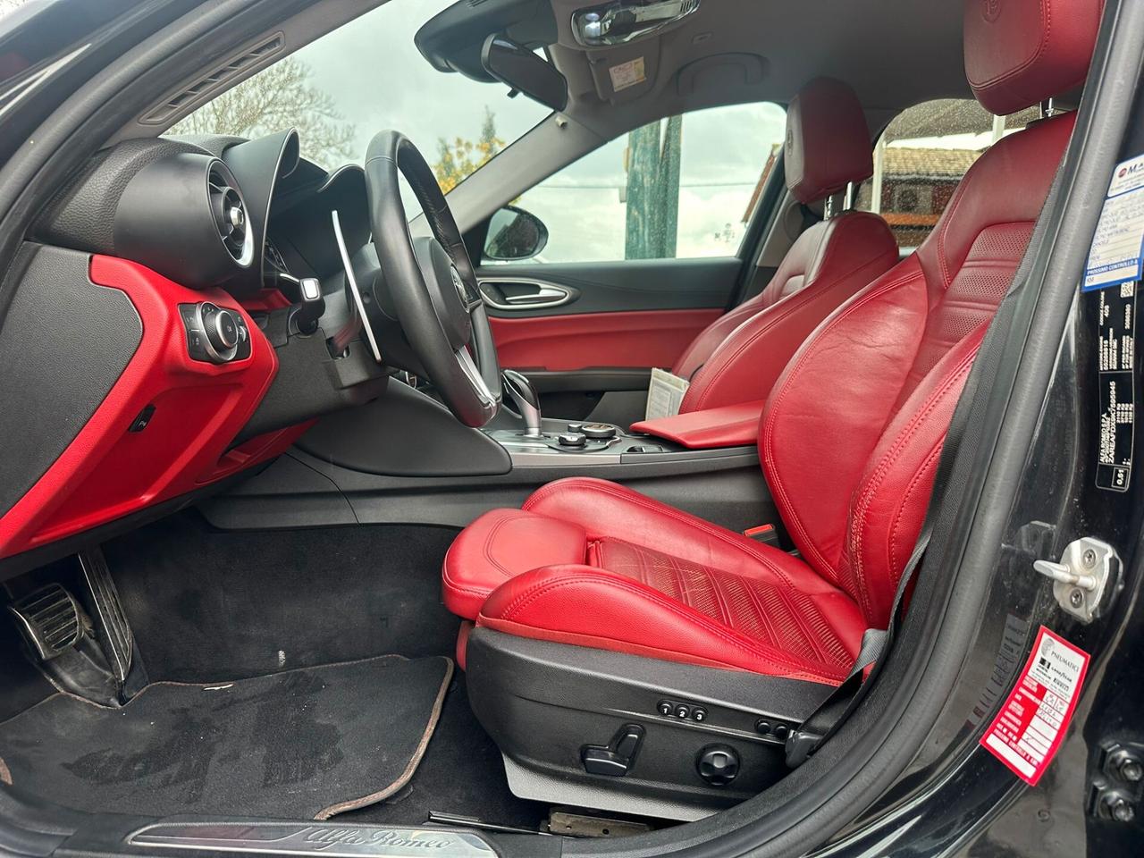 Alfa Romeo Giulia 2.2 Turbodiesel 210 CV AT8 AWD Q4 Veloce