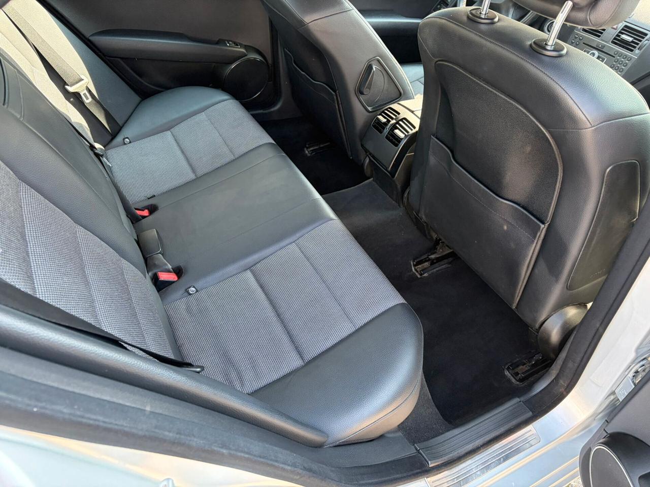 Mercedes-benz C 200 BlueEFFICIENCY Avantgarde