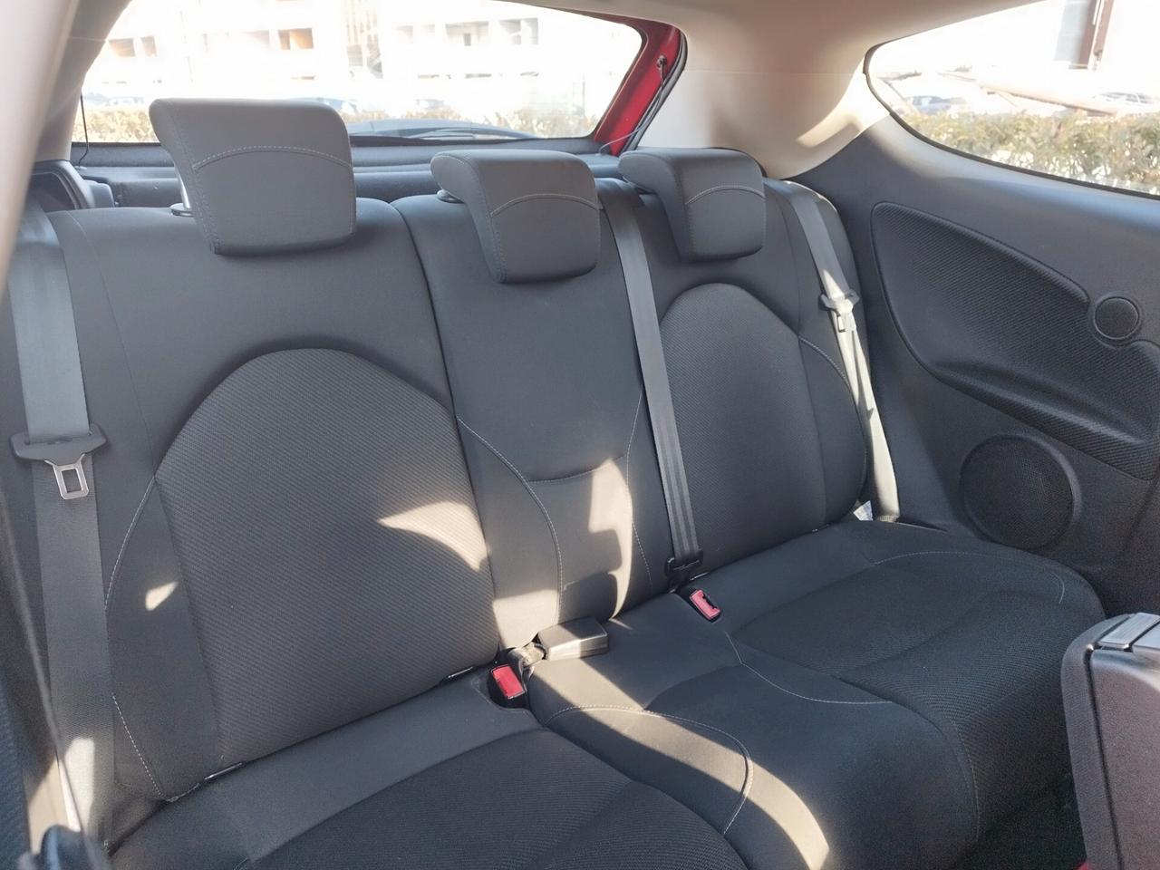 Alfa MiTo 1.3 mjet 95 CV Distinctive km 107000