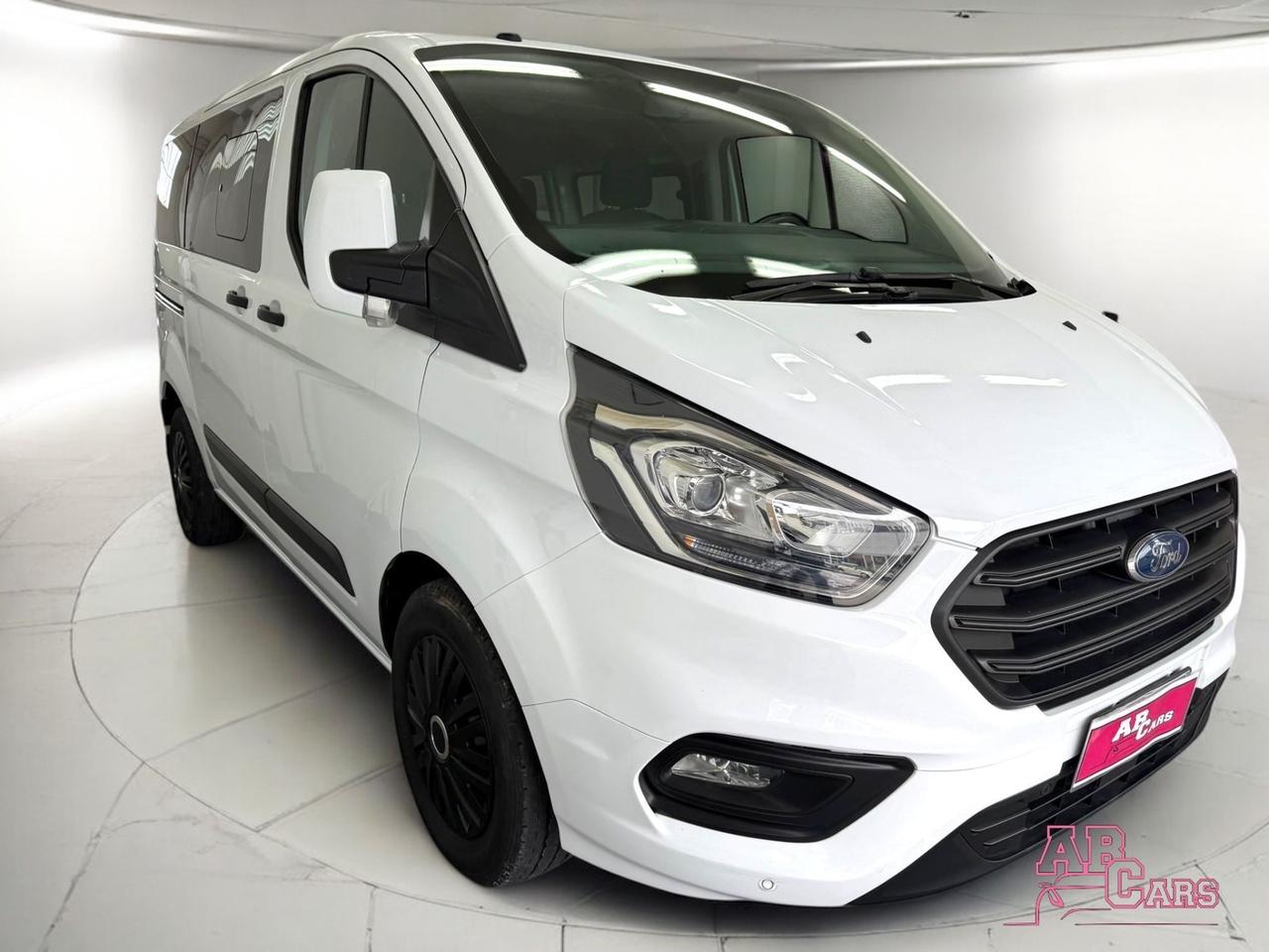 Ford Transit Custom 2.0 TDCi 130 PC Combi 9 POSTI