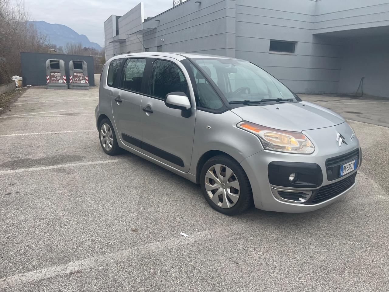 Citroen C3 Picasso 1.4 VTi 95 Exclusive Style SI NEOPATENTATI