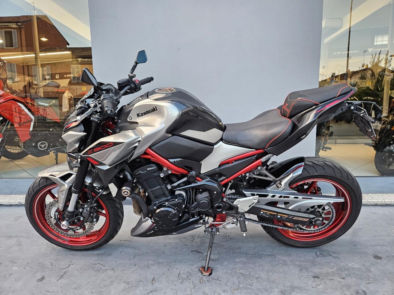 Kawasaki Z 900 - 2023
