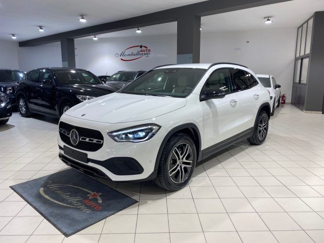 MERCEDES-BENZ GLA 200 d Automatic 4Matic Sport Plus