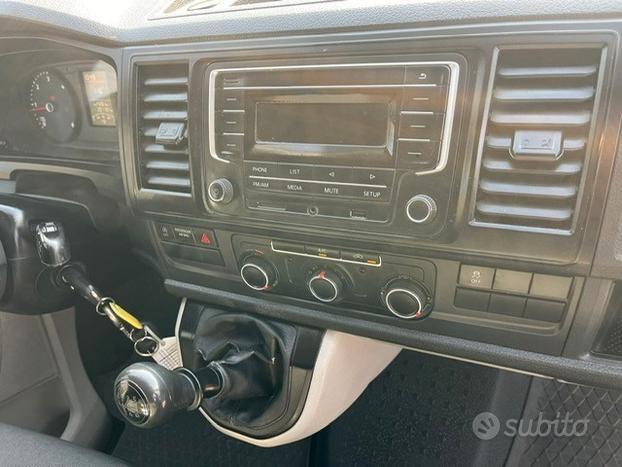 Volkswagen transporter t6 4motion 4x4 passo lungo