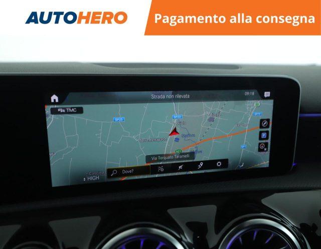 MERCEDES-BENZ A 180 d Automatic Premium