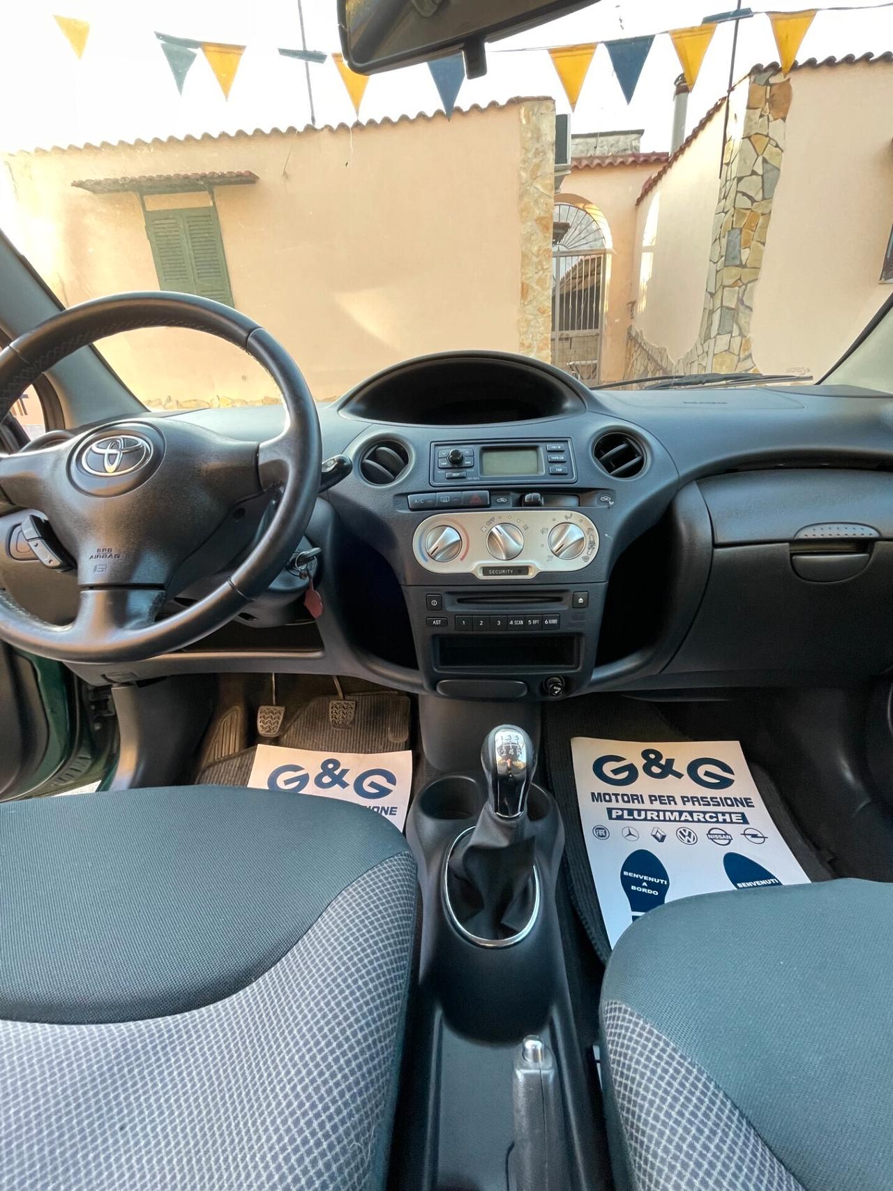 Toyota Yaris 1.4 tdi D-4D cat 3 porte Sol