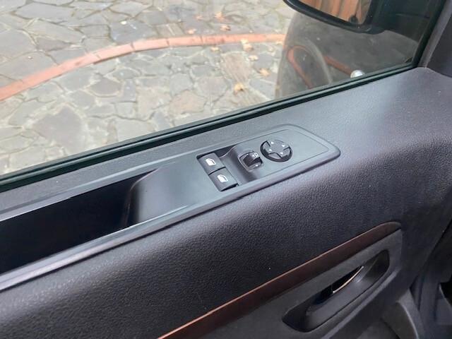 Toyota Verso 2.0 DIESEL,106 KW...8 POSTI!! FATTURABILE!!1