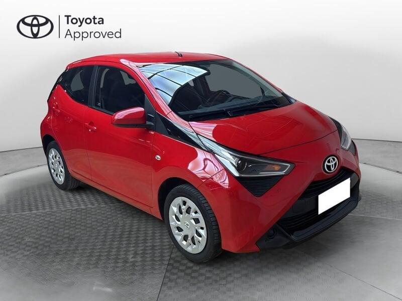 Toyota Aygo 1.0 72 CV x-play