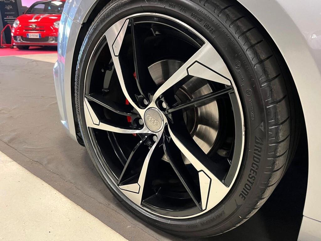 Audi TT Coupé 2.0 TDI ultra Design