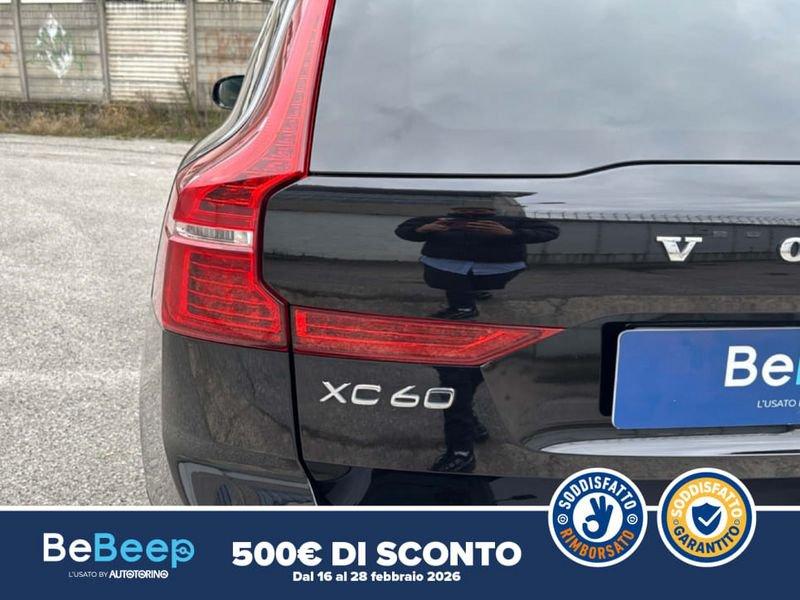 Volvo XC60 2.0 B4 MOMENTUM PRO AWD AUTO