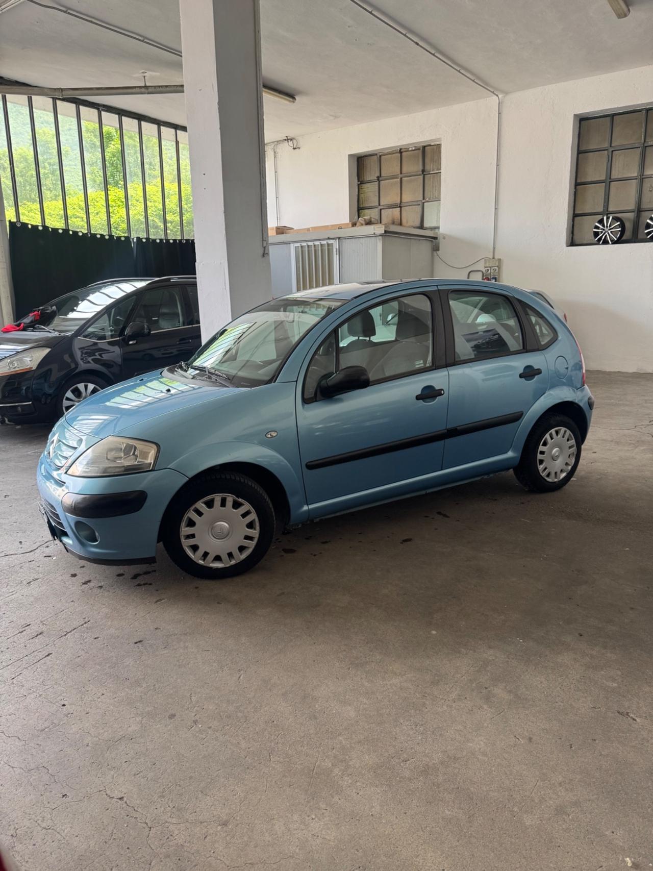 Citroen C3 1.1 airdream Gold by Pinko