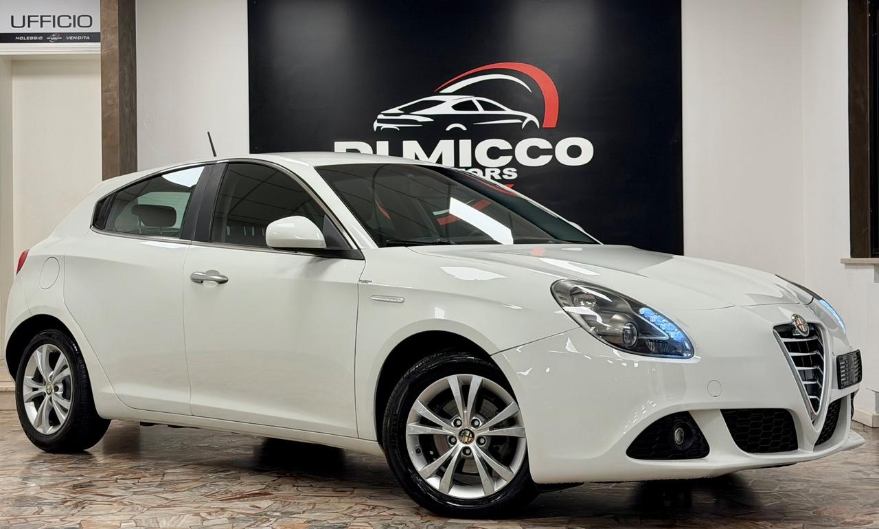 Alfa Romeo Giulietta 1.6 JTDm-2 105 CV Exclusive