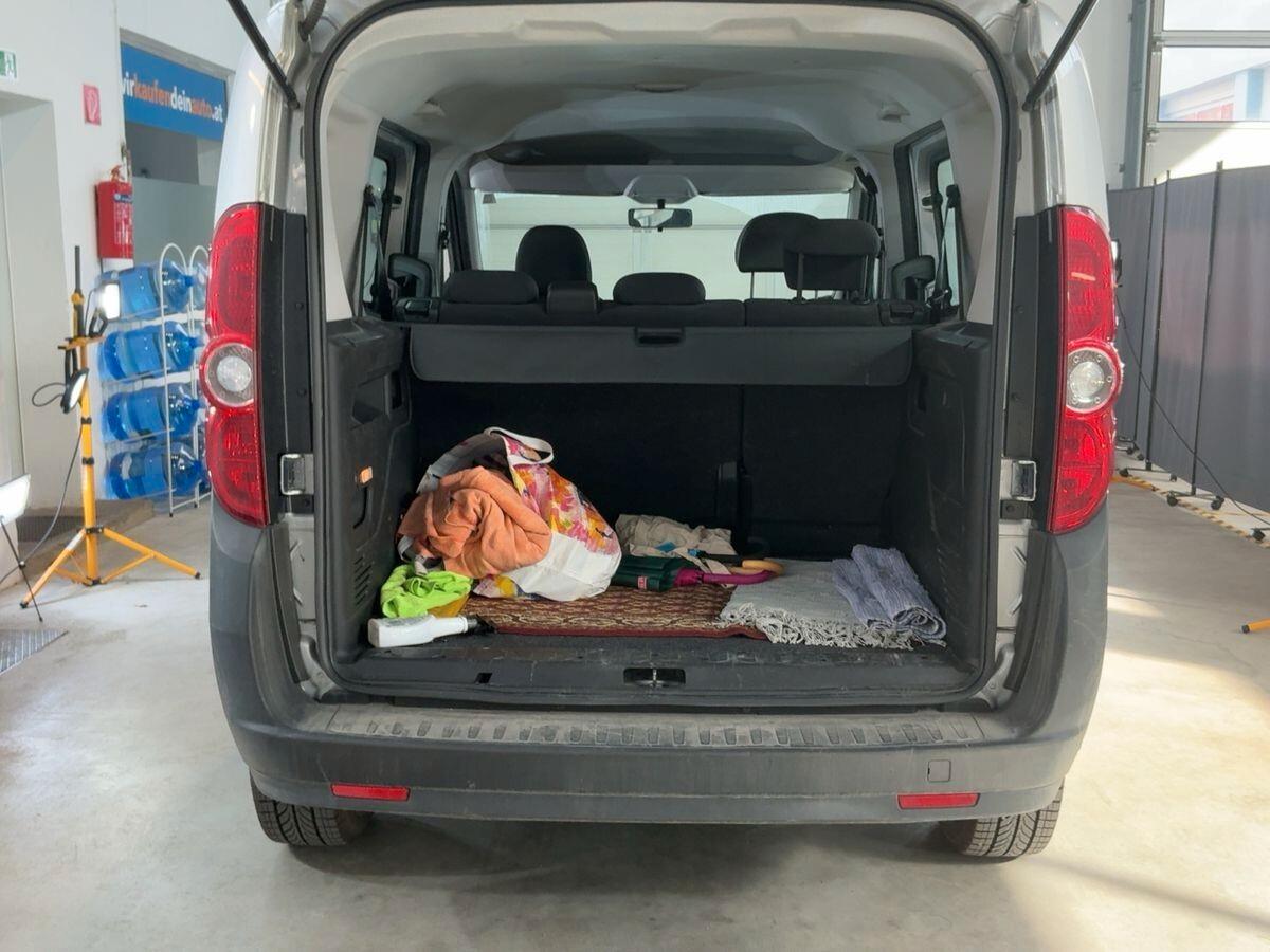 Opel Combo 1.4 95CV PC-TA Cosmo