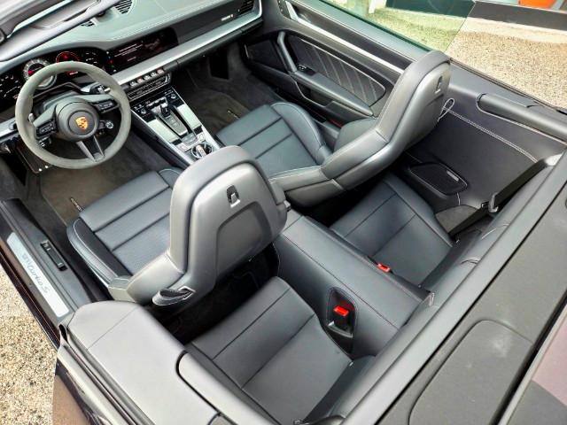 PORSCHE 911 Turbo S Cabriolet