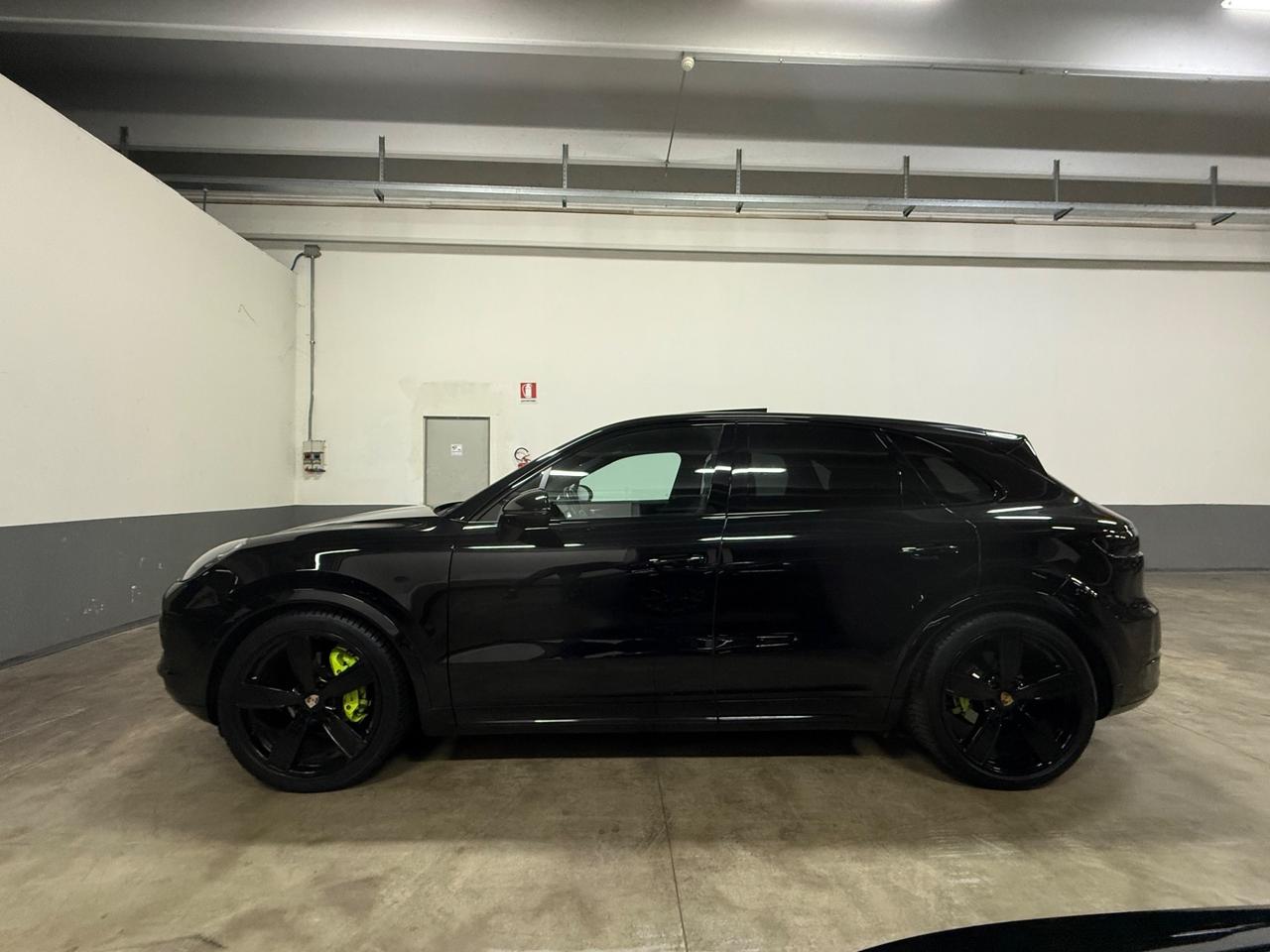 Porsche Cayenne 3.0 V6