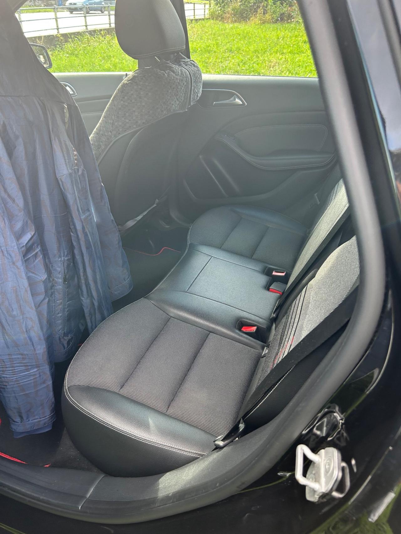 Mercedes-benz B 180 d Sport