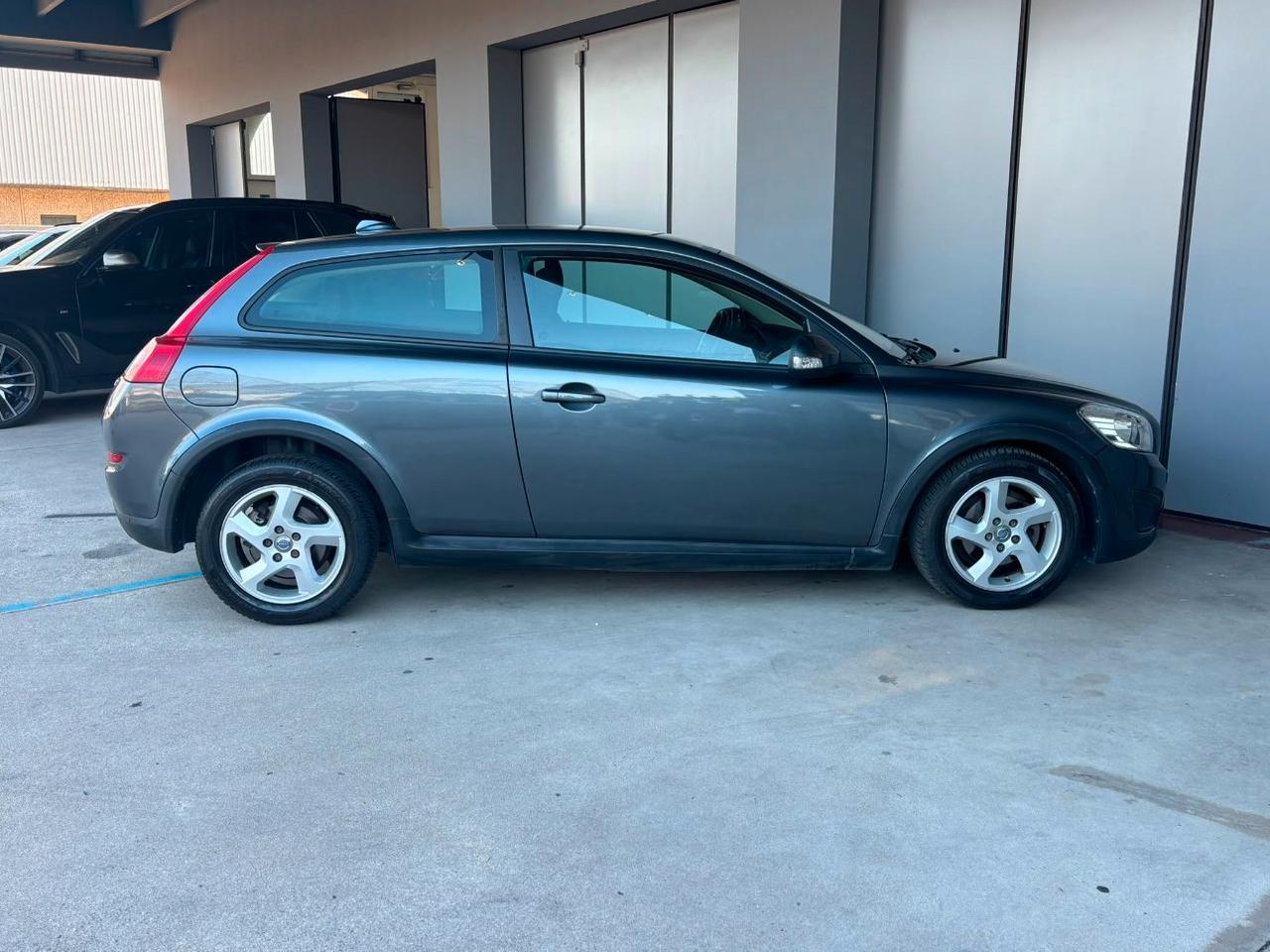Volvo C30 1.6 d2 Kinetic 115cv