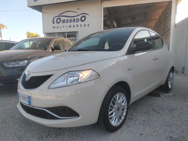 LANCIA Ypsilon 1.2 69 CV 5 porte Gold
