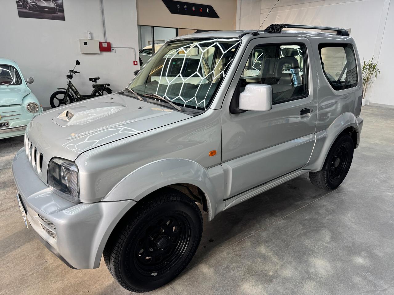 Suzuki Jimny 1.5 DDiS cat 4WD JLX