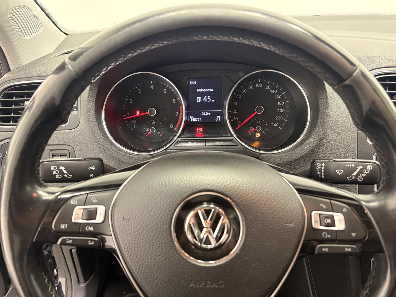 VOLKSWAGEN POLO 5 P 1.0 MPI COMFORTLINE