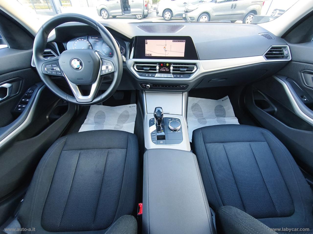 BMW 318d 48V Touring Business Advantage