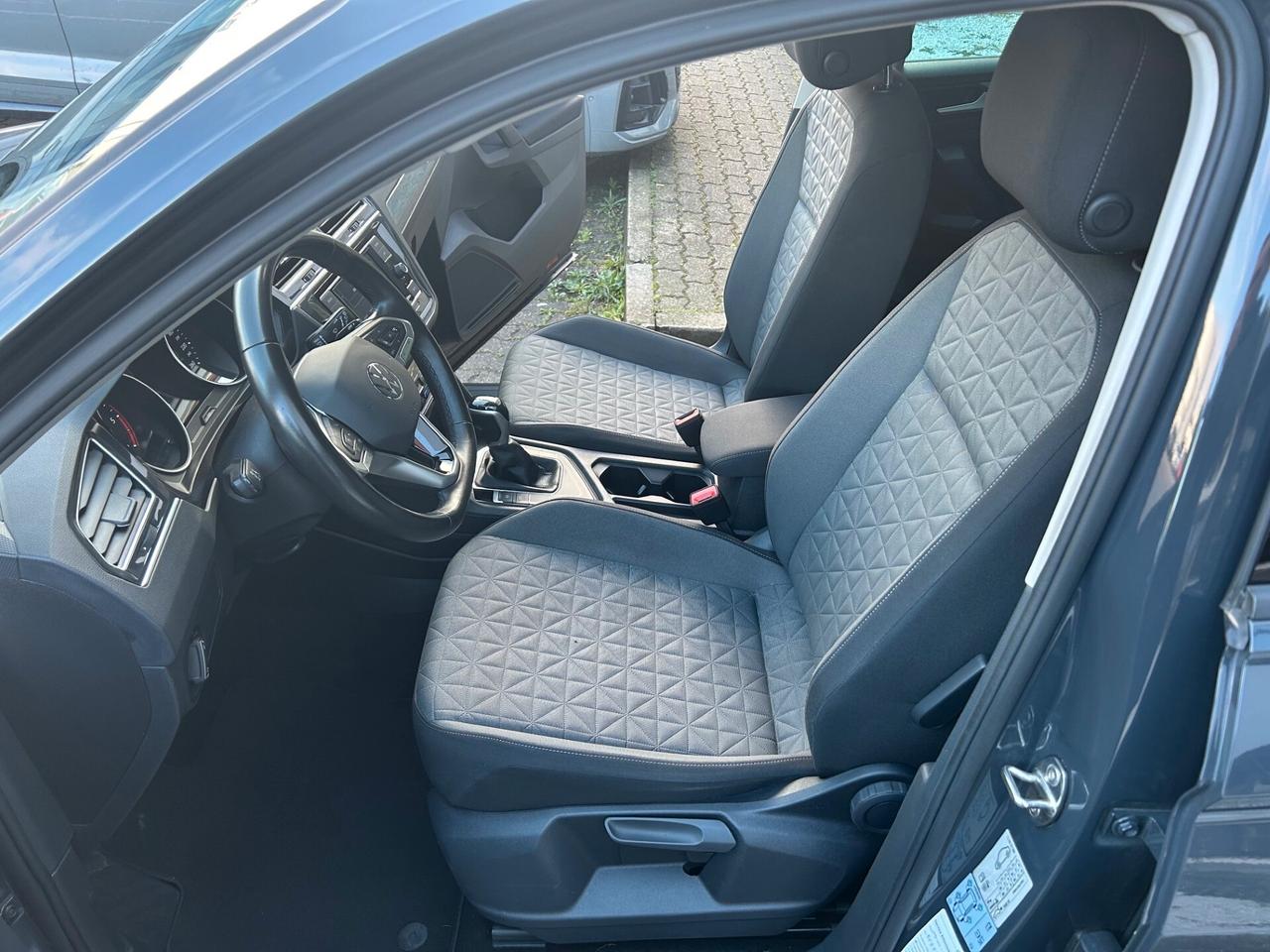 Volkswagen Tiguan 2.0 tdi Life 150cv dsg GRANDINATA