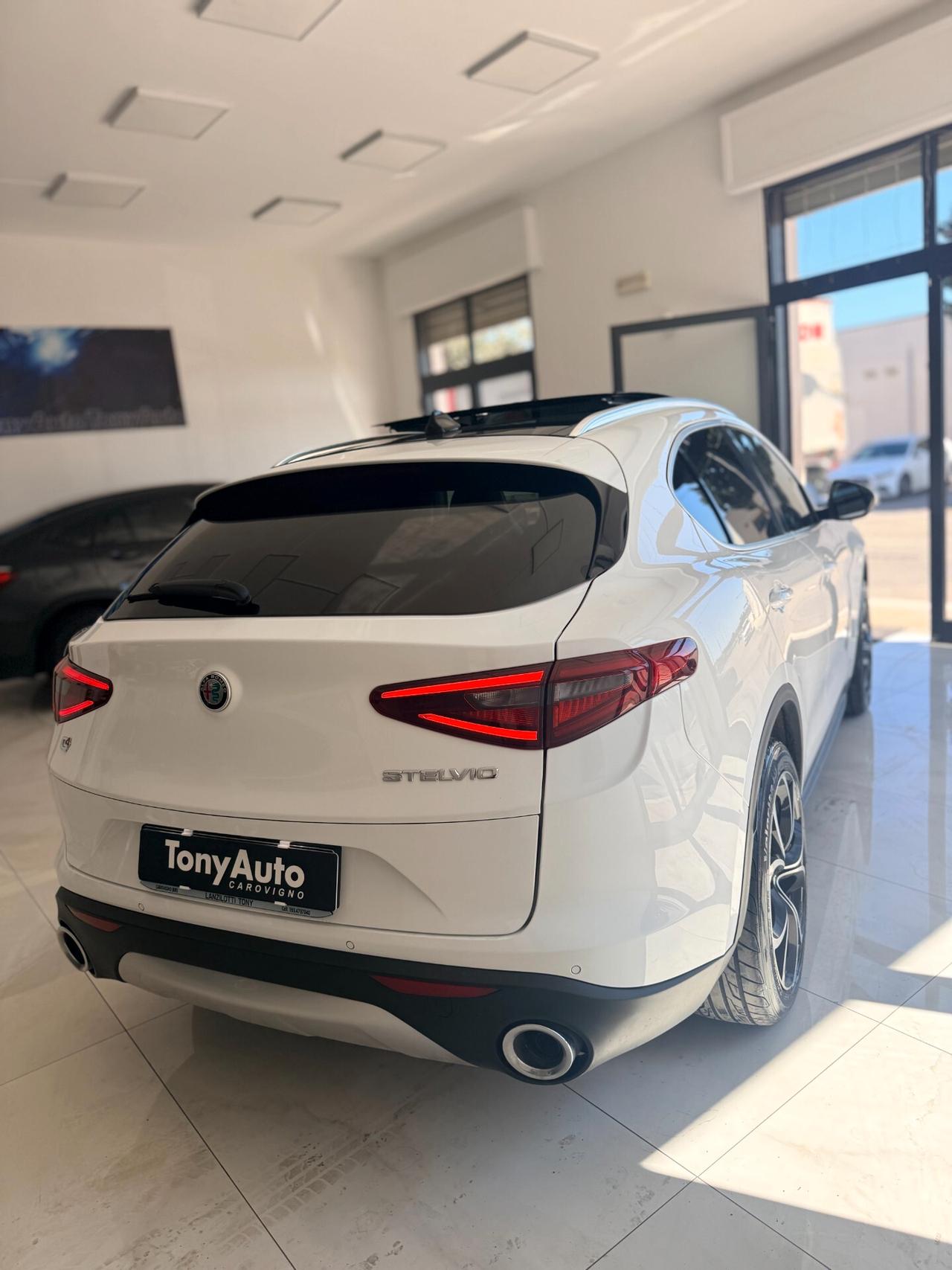Alfa Romeo Stelvio 2.2 t Super Q4 210cv auto TETTO APRIBILE,TELECAMERA,SEDILI RISCALDABILI,NAVI,ANDROID AUTO,BLOCK SHAF
