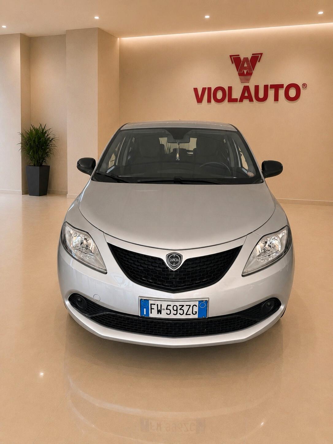 Lancia Ypsilon 1.2 69 CV 5 porte S&S Gold