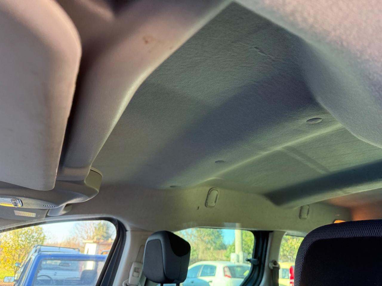 Citroen Berlingo gancio traino