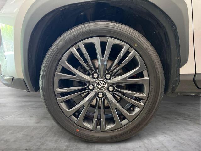 TOYOTA Yaris Cross 1.5 Hybrid 5p. E-CVT AWD-i Adventure