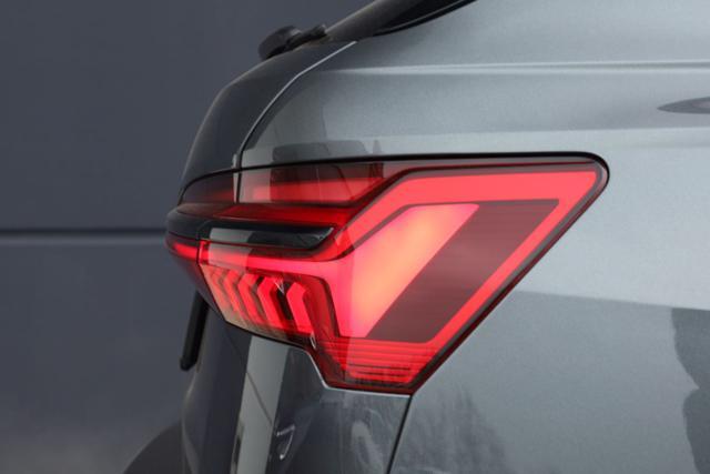 AUDI RS6 Avant 4.0 TFSI V8 quattro tiptronic