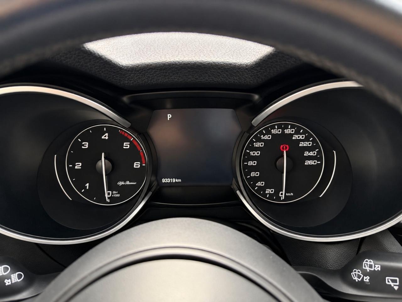 Alfa Romeo Stelvio 2.2 Turbodiesel 160 CV AT8 RWD Sprint