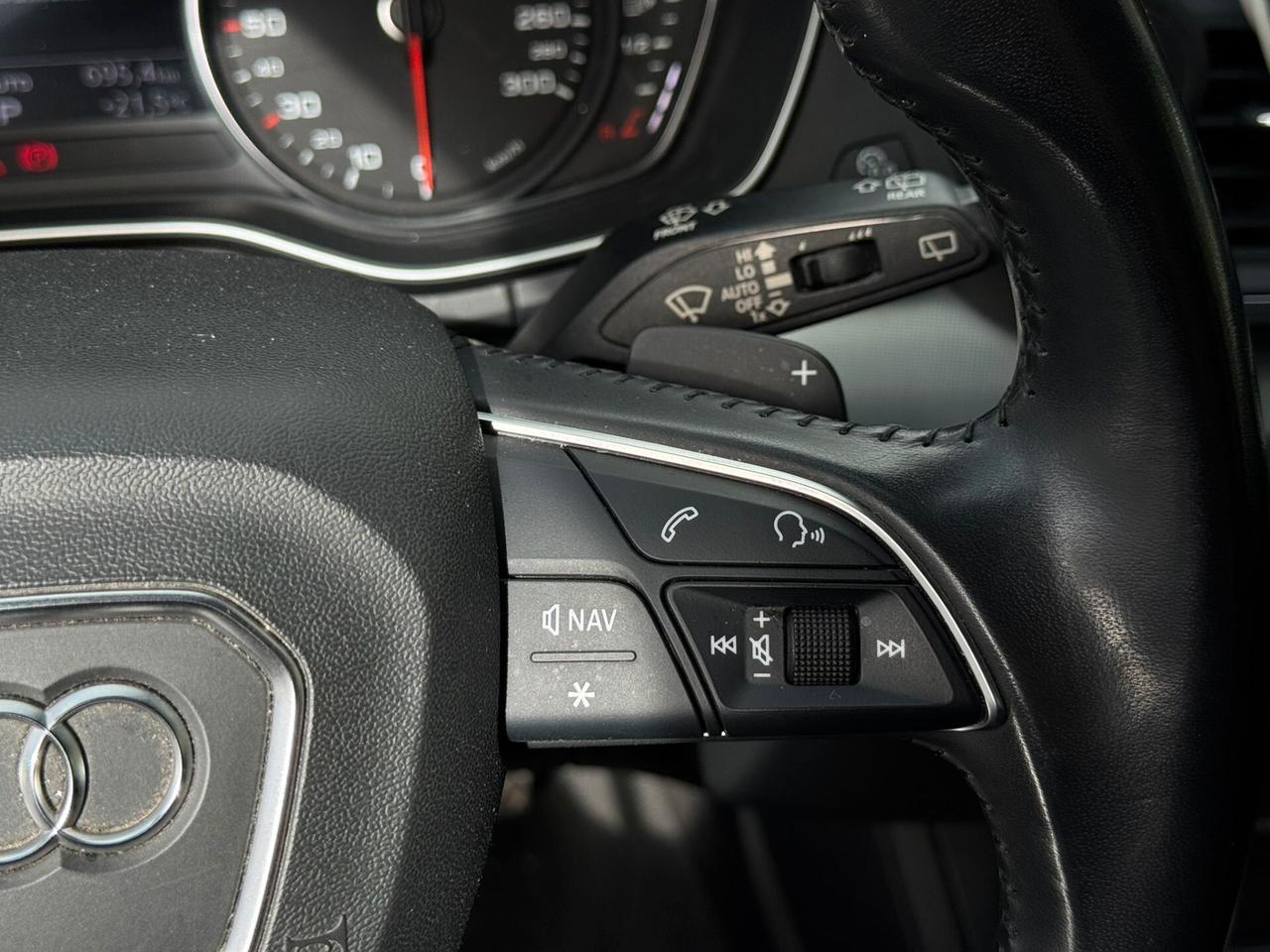 Audi Q5 2.0 TDI quattro S tronic Business Sport