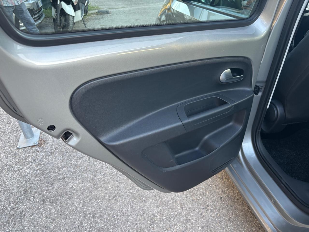Volkswagen up! 1.0 5p. eco move METANO