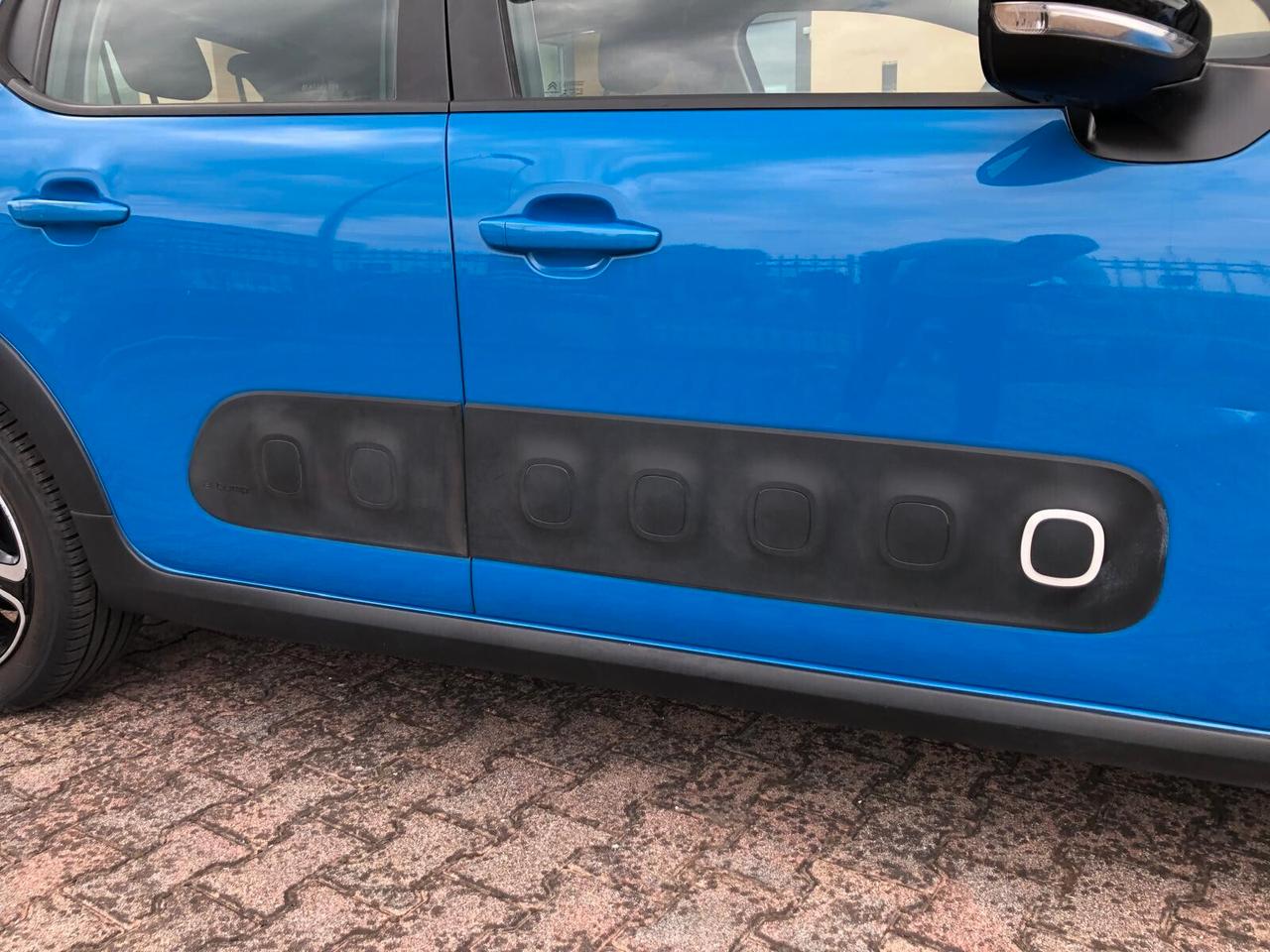 Citroen C3 PureTech Shine 82 cv GPL - NEOPATENTATI