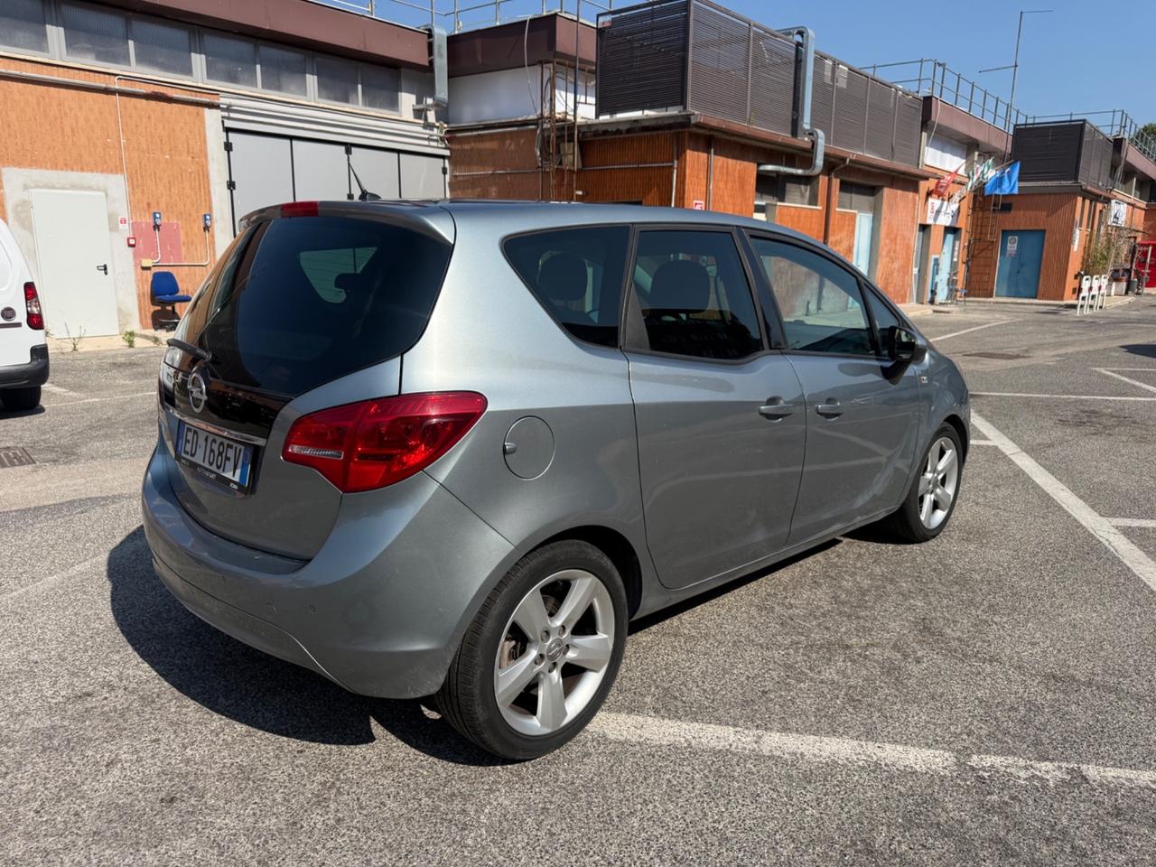Opel Meriva 1.4 16V Enjoy