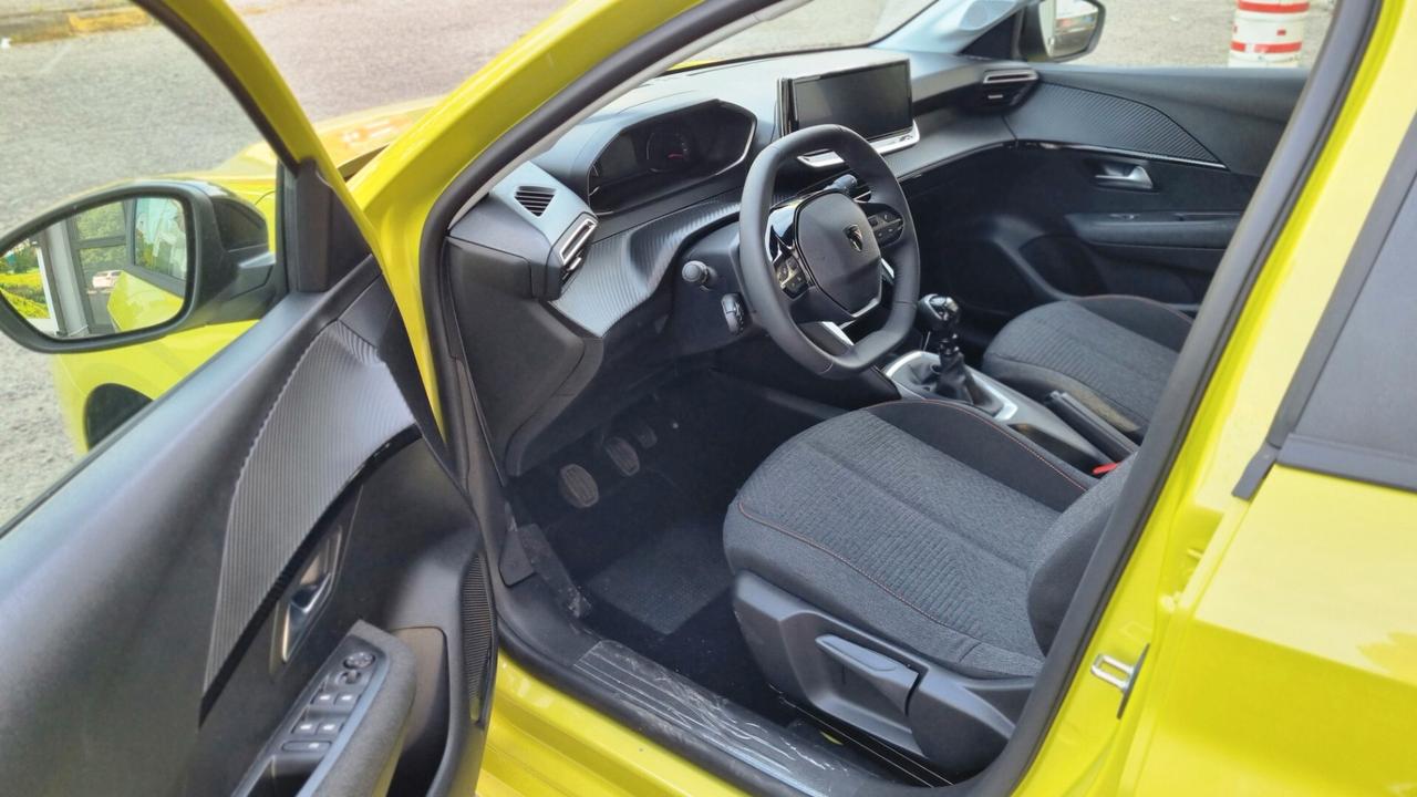Peugeot 208 1.2 STYLE 100 CV KM ZERO X NEOPATENTATI 6 MARCE