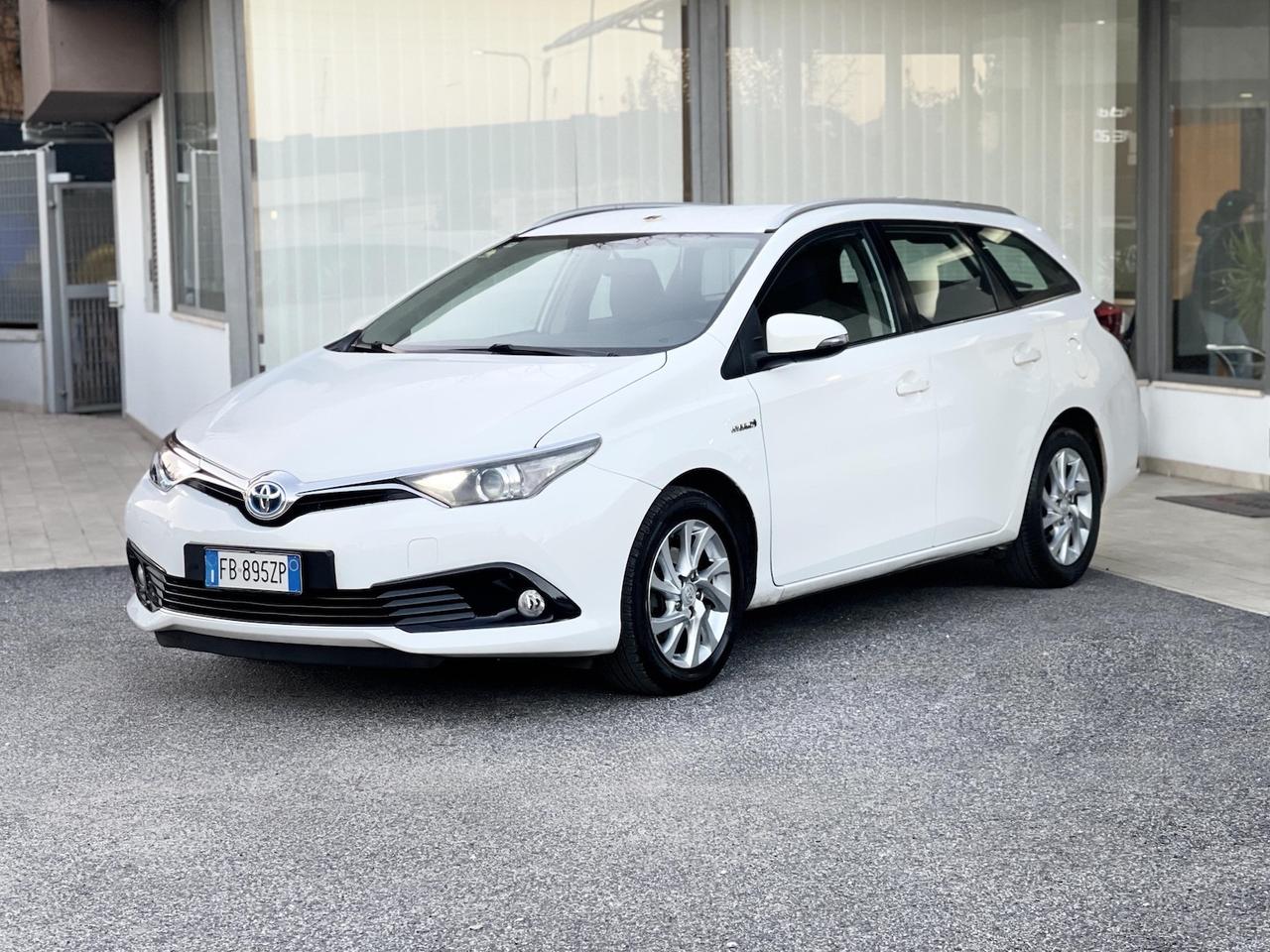 Toyota Auris 1.8 Hybrid Lounge 99CV E6 Neo - 2015