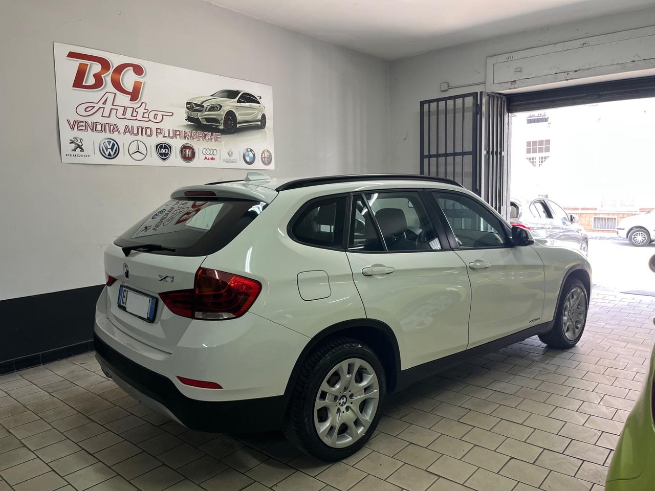 Bmw X1 xDrive18d automatico 12/2014