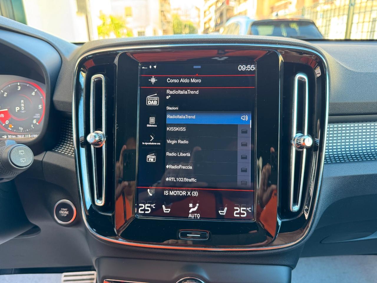VOLVO XC40 2.0 D3 R-DESIGN AWD GEARTRONIC 150CV