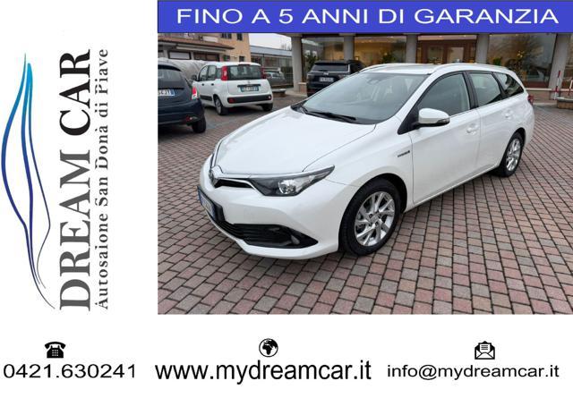 TOYOTA Auris Touring Sports 1.8 Hybrid