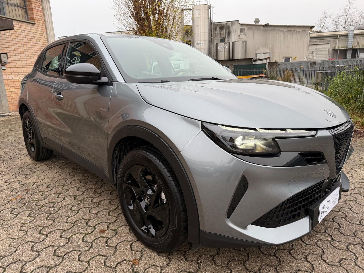 Alfa Romeo Junior 1.2 136 CV Hybrid eDCT6