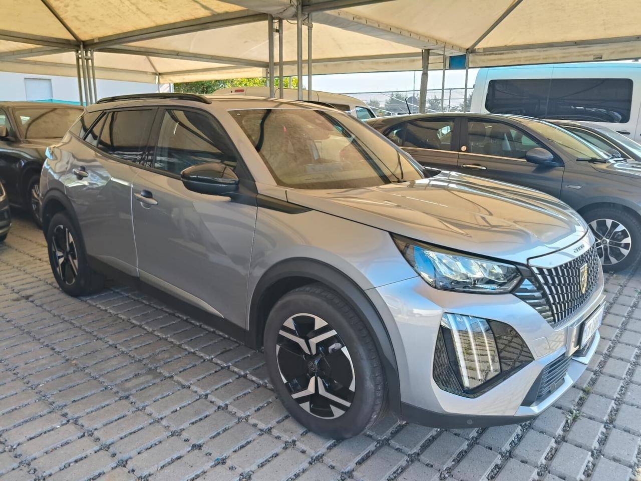 Peugeot 2008 PureTech 100 S&S Allure